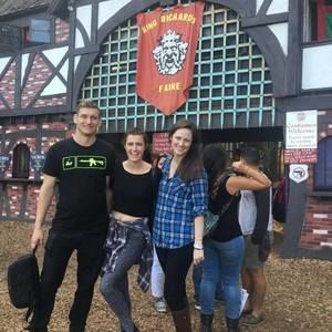 Meet your Posher, Kelsey